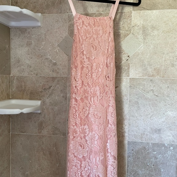 NEW NWT Blush Pink Lace Midi Dress with satin ribbon ties at back - Picture 3 of 9